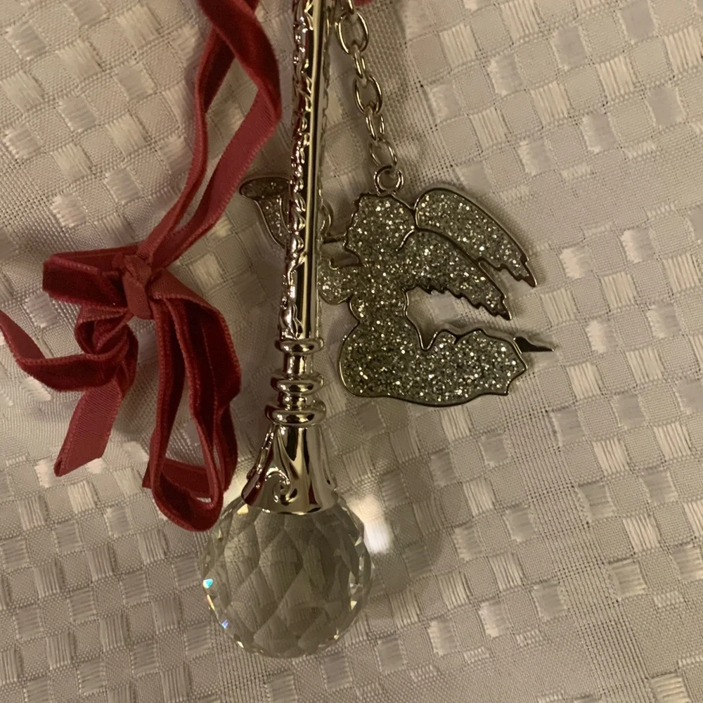 Bowring Make-A-Wish ornament; Silver Angel  with crystal pendant, 5inches high. - Picture 8 of 8
